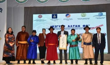 “Язгуур алтан өв” наадамд амжилттай  оролцож тэргүүн байр эзэллээ.