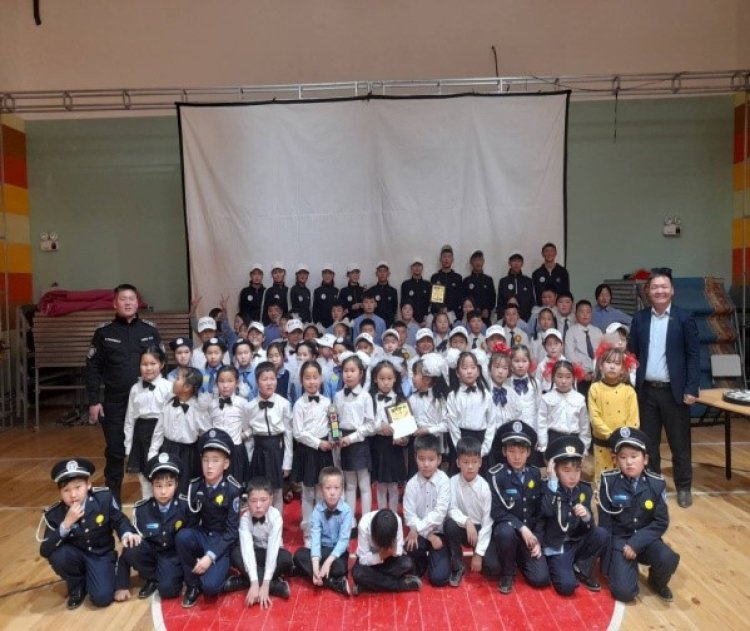 "НОГООН ГЭРЭЛ, ЦАГААН ШУГАМ" ТЭМЦЭЭНИЙГ ЗОХИОН БАЙГУУЛАВ.